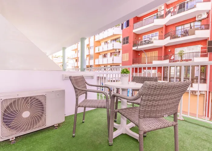 Boogaloo - Adults Only Hotel 2*