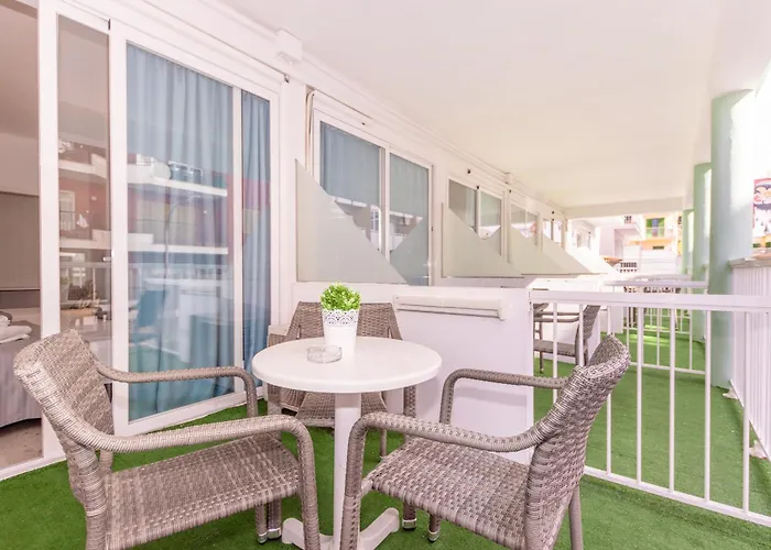 Boogaloo - Adults Only 2*