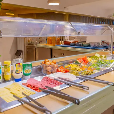 Boogaloo - Adults Only 2* Ελ Αρενάλ