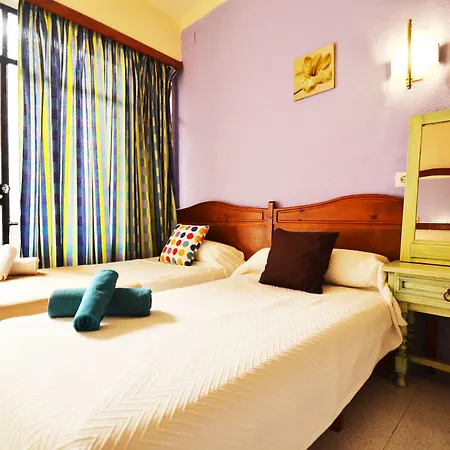 Boogaloo - Adults Only Ελ Αρενάλ