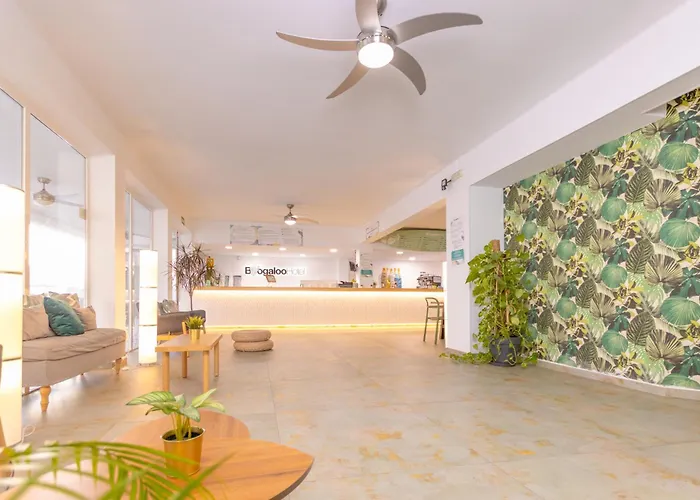 Boogaloo - Adults Only ホテル 2*